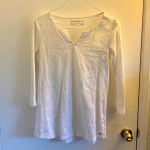 EUC 100% Cotton top from Eddie Bauer, size Small.  Soft and comfortable.